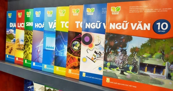 Danh mục sách giáo khoa khối 10 chương trình mới (Năm học 2022- 2023) Trường THPT Vân Nội